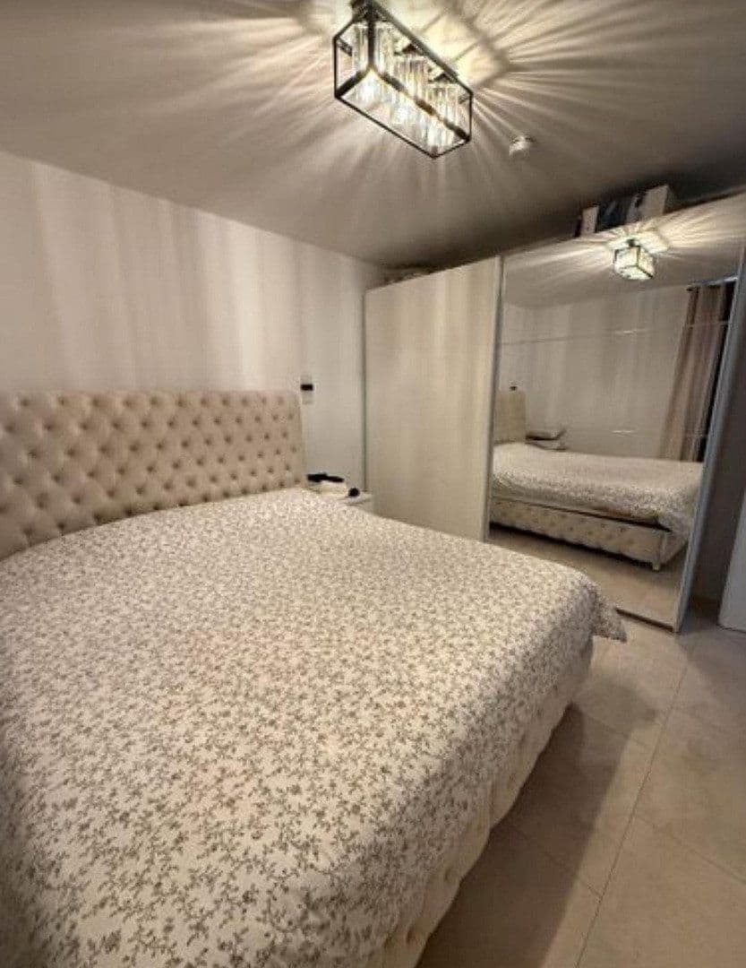 Pronájem bytu 3+1 80 m², Putzbrunner Straße 124a, Ottobrunn, Bavorsko Pronájem bytu 3+1 80 m², Putzbrunner Straße 124a, Ottobrunn, Bavorsko
