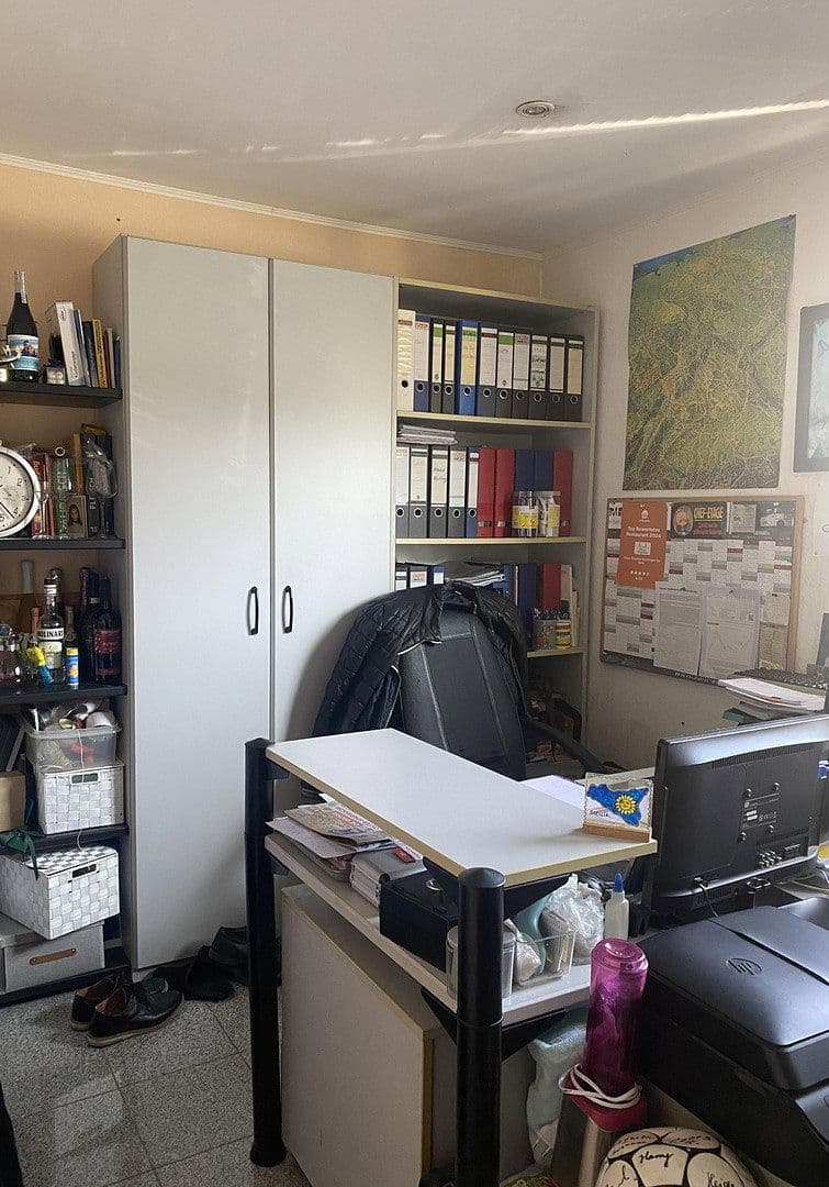 Prodej domu 159 m², pozemek 303 m², Otto-Schusterstr.39, Ostfildern, Bádensko-Württembersko Prodej domu 159 m², pozemek 303 m², Otto-Schusterstr.39, Ostfildern, Bádensko-Württembersko