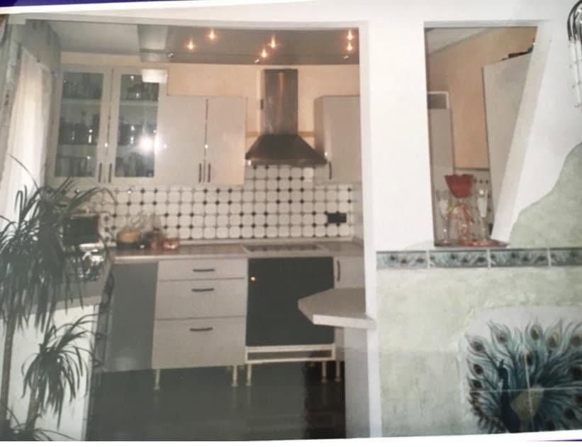 Prodej domu 159 m², pozemek 303 m², Otto-Schusterstr.39, Ostfildern, Bádensko-Württembersko Prodej domu 159 m², pozemek 303 m², Otto-Schusterstr.39, Ostfildern, Bádensko-Württembersko