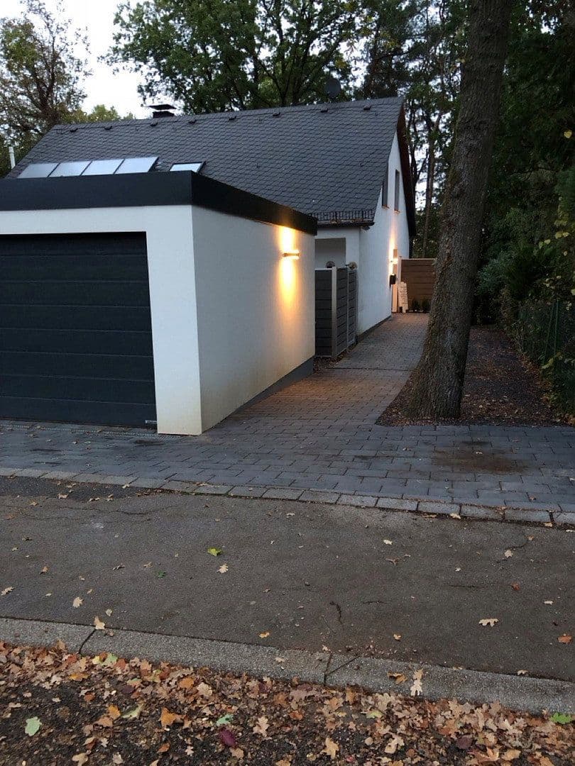 Prodej domu 210 m², pozemek 768 m², Iserlohn, Severní Porýní-Vestfálsko Prodej domu 210 m², pozemek 768 m², Iserlohn, Severní Porýní-Vestfálsko