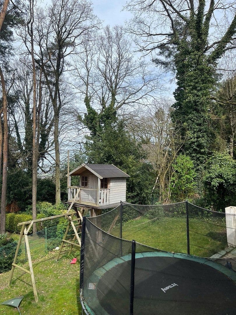 Prodej domu 210 m², pozemek 768 m², Iserlohn, Severní Porýní-Vestfálsko Prodej domu 210 m², pozemek 768 m², Iserlohn, Severní Porýní-Vestfálsko