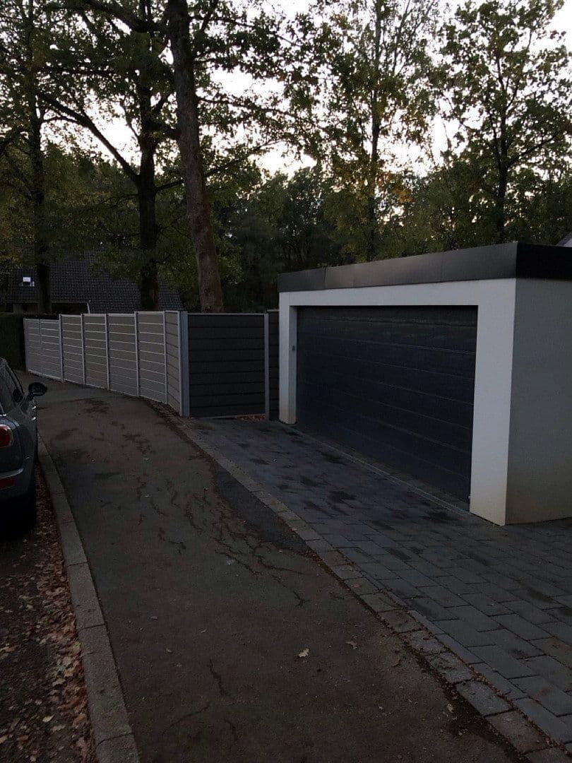 Prodej domu 210 m², pozemek 768 m², Iserlohn, Severní Porýní-Vestfálsko Prodej domu 210 m², pozemek 768 m², Iserlohn, Severní Porýní-Vestfálsko