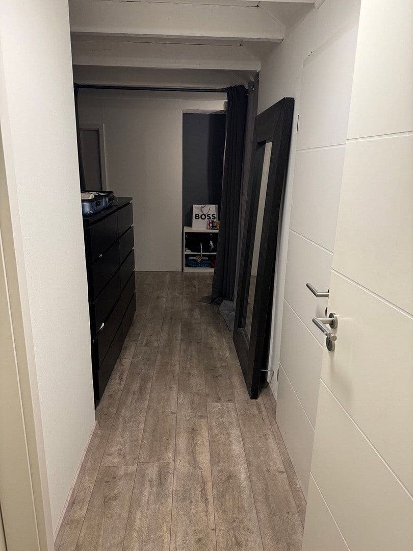 Prodej domu 210 m², pozemek 768 m², Iserlohn, Severní Porýní-Vestfálsko Prodej domu 210 m², pozemek 768 m², Iserlohn, Severní Porýní-Vestfálsko