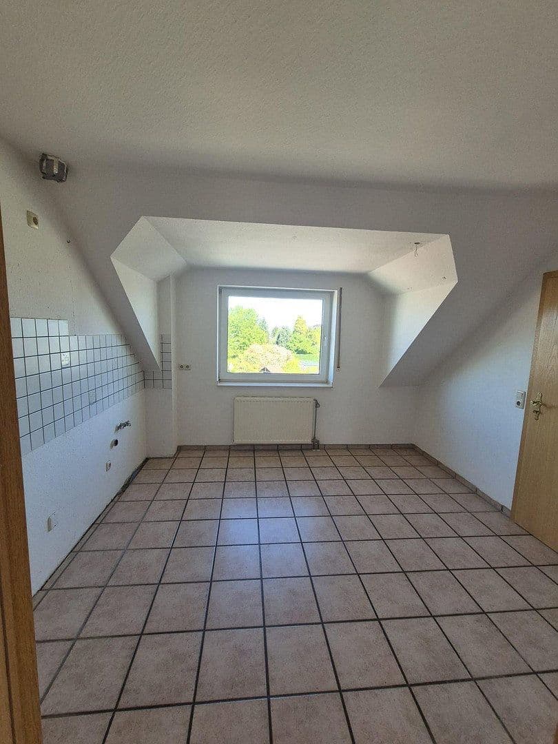 Pronájem bytu 3+1 78 m², Jülicher Str. 8, Jüchen, Severní Porýní-Vestfálsko Pronájem bytu 3+1 78 m², Jülicher Str. 8, Jüchen, Severní Porýní-Vestfálsko