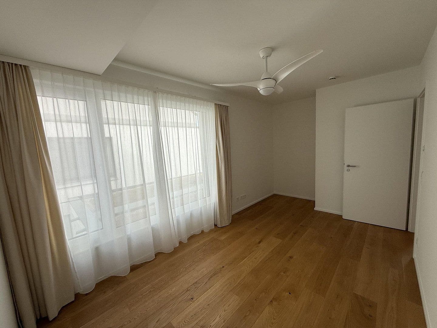 Pronájem domu 185 m², pozemek 260 m², An der Riedhohl 19, Bad Homburg vor der Höhe, Hessen Pronájem domu 185 m², pozemek 260 m², An der Riedhohl 19, Bad Homburg vor der Höhe, Hessen