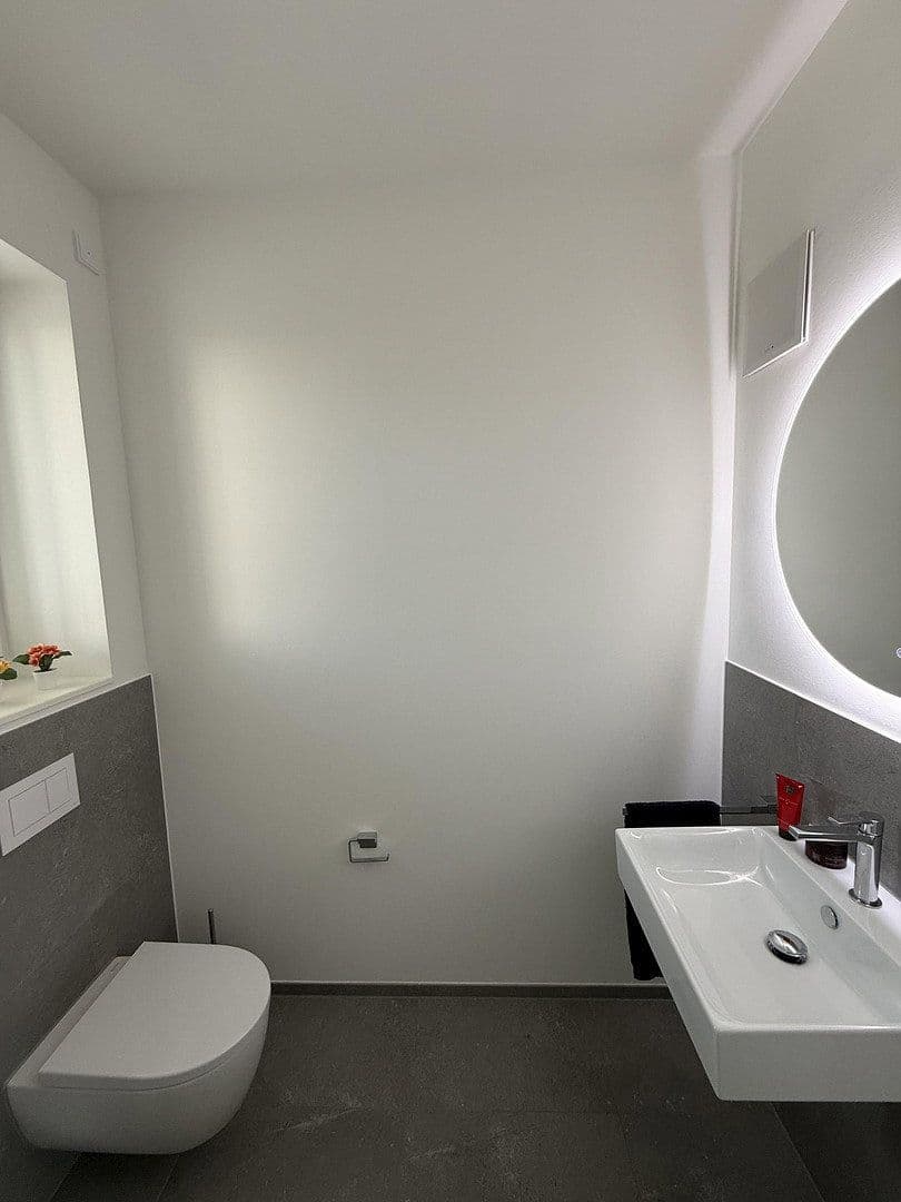 Pronájem domu 185 m², pozemek 260 m², An der Riedhohl 19, Bad Homburg vor der Höhe, Hessen Pronájem domu 185 m², pozemek 260 m², An der Riedhohl 19, Bad Homburg vor der Höhe, Hessen