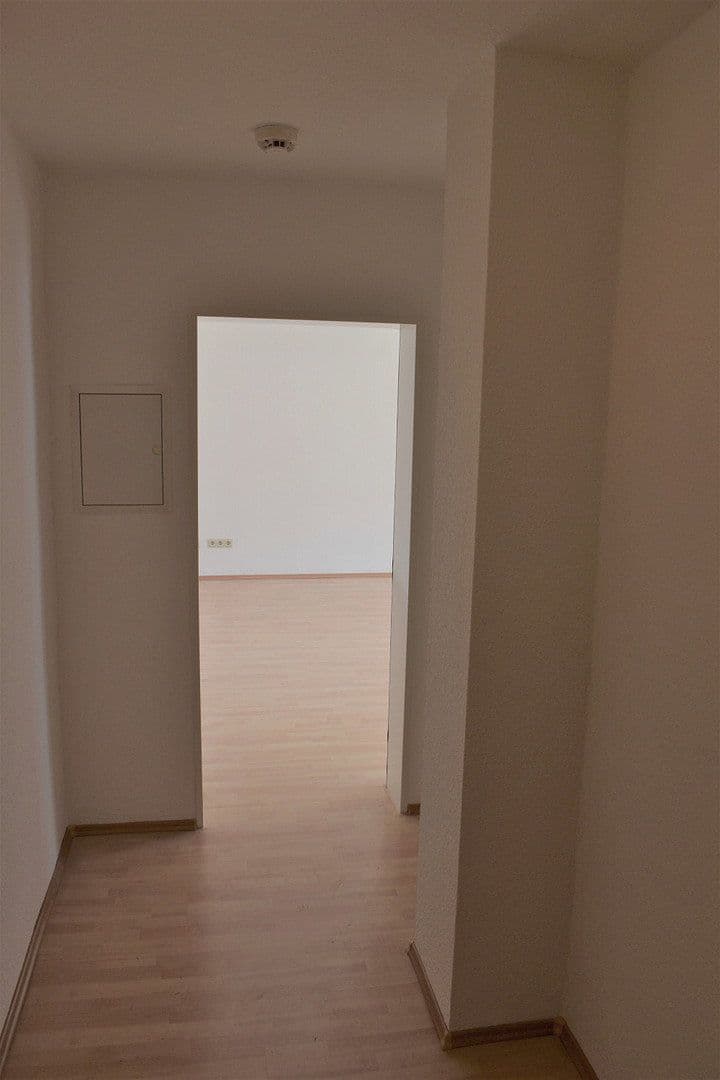 Pronájem bytu 1+1 40 m², Schiersteiner Straße, Wiesbaden, Hessen Pronájem bytu 1+1 40 m², Schiersteiner Straße, Wiesbaden, Hessen