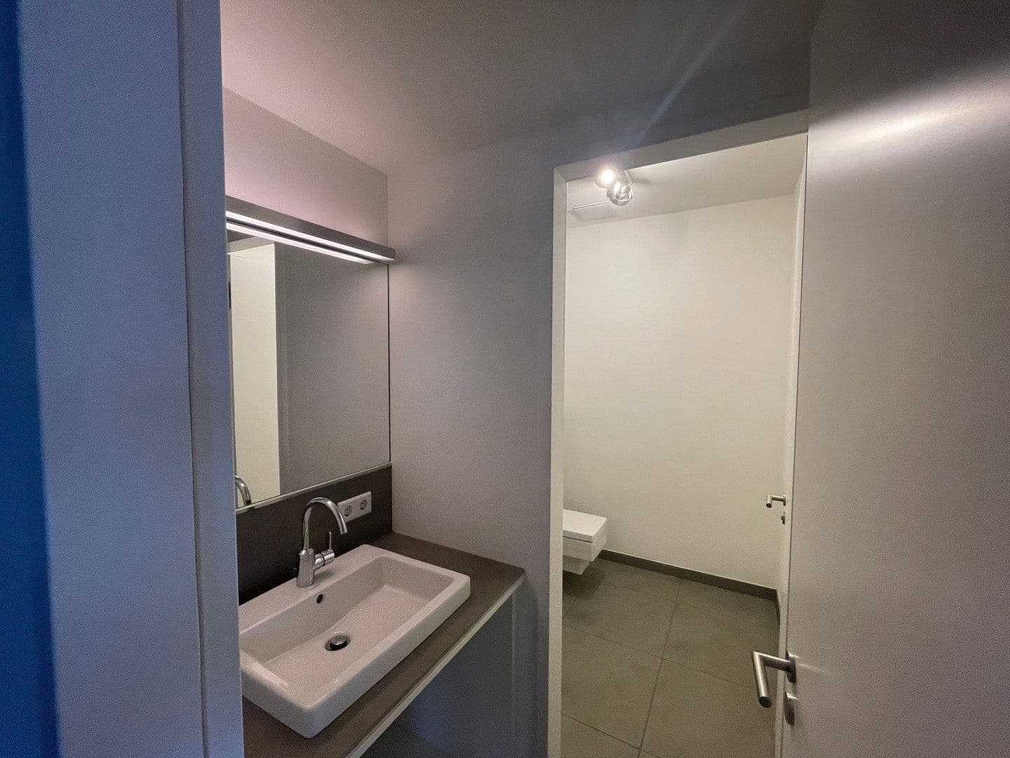 Pronájem kanceláře 190 m², Bei der Lohmühle 84, Lübeck, Šlesvicko-Holštýnsko Pronájem kanceláře 190 m², Bei der Lohmühle 84, Lübeck, Šlesvicko-Holštýnsko