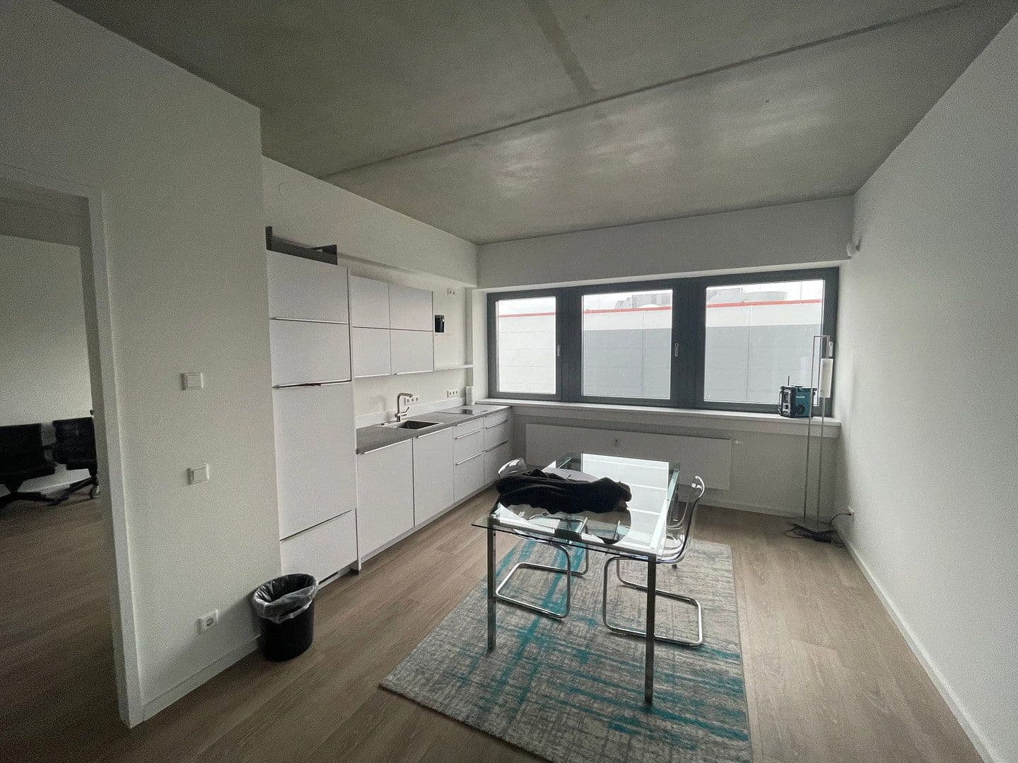 Pronájem kanceláře 190 m², Bei der Lohmühle 84, Lübeck, Šlesvicko-Holštýnsko Pronájem kanceláře 190 m², Bei der Lohmühle 84, Lübeck, Šlesvicko-Holštýnsko