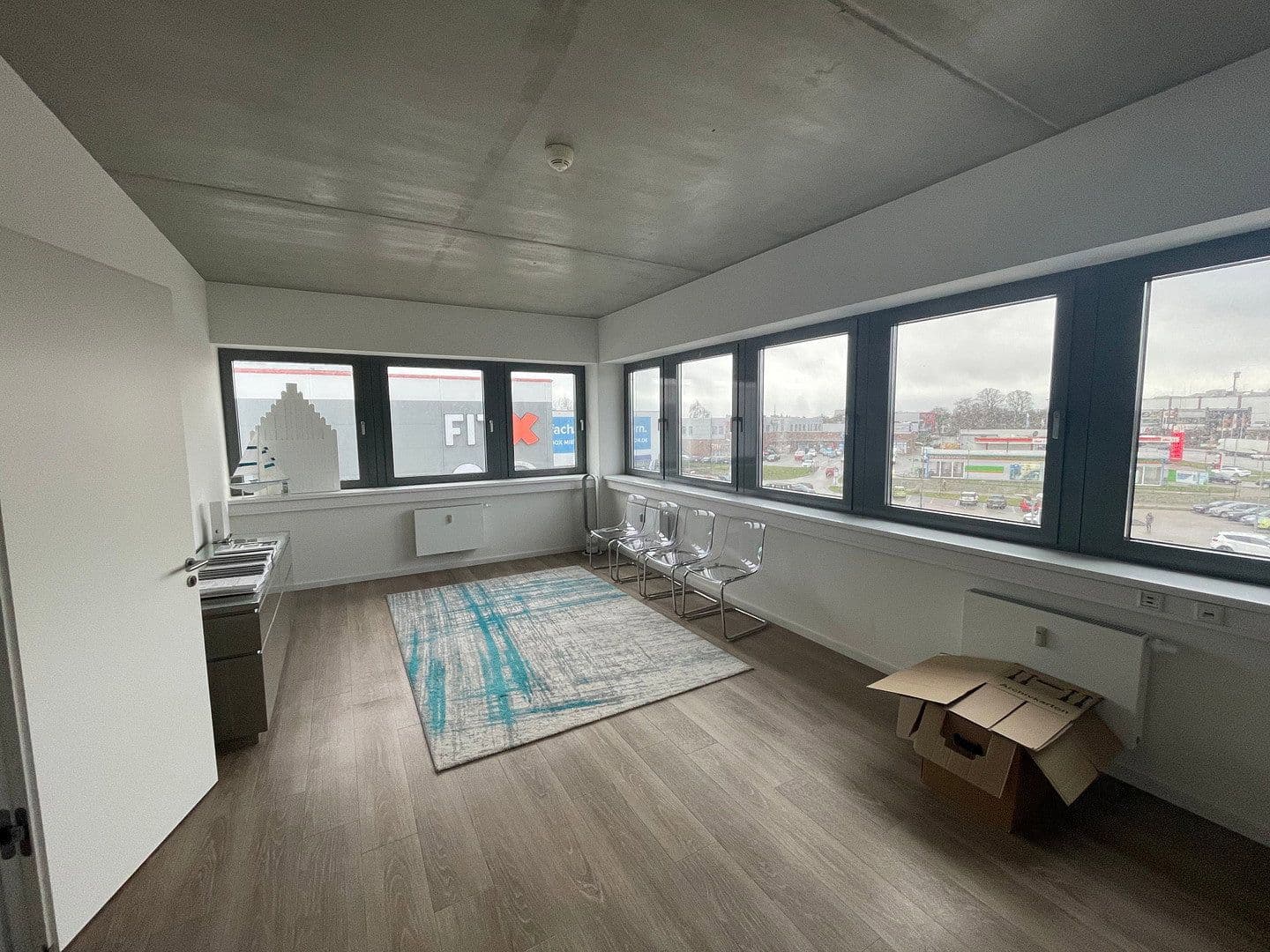 Pronájem kanceláře 190 m², Bei der Lohmühle 84, Lübeck, Šlesvicko-Holštýnsko Pronájem kanceláře 190 m², Bei der Lohmühle 84, Lübeck, Šlesvicko-Holštýnsko