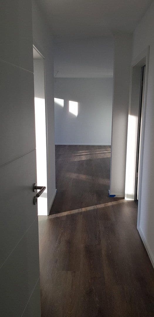 Pronájem bytu 3+1 90 m², Lannerstrasse 43, Ober-Olm, Porýní-Falc Pronájem bytu 3+1 90 m², Lannerstrasse 43, Ober-Olm, Porýní-Falc