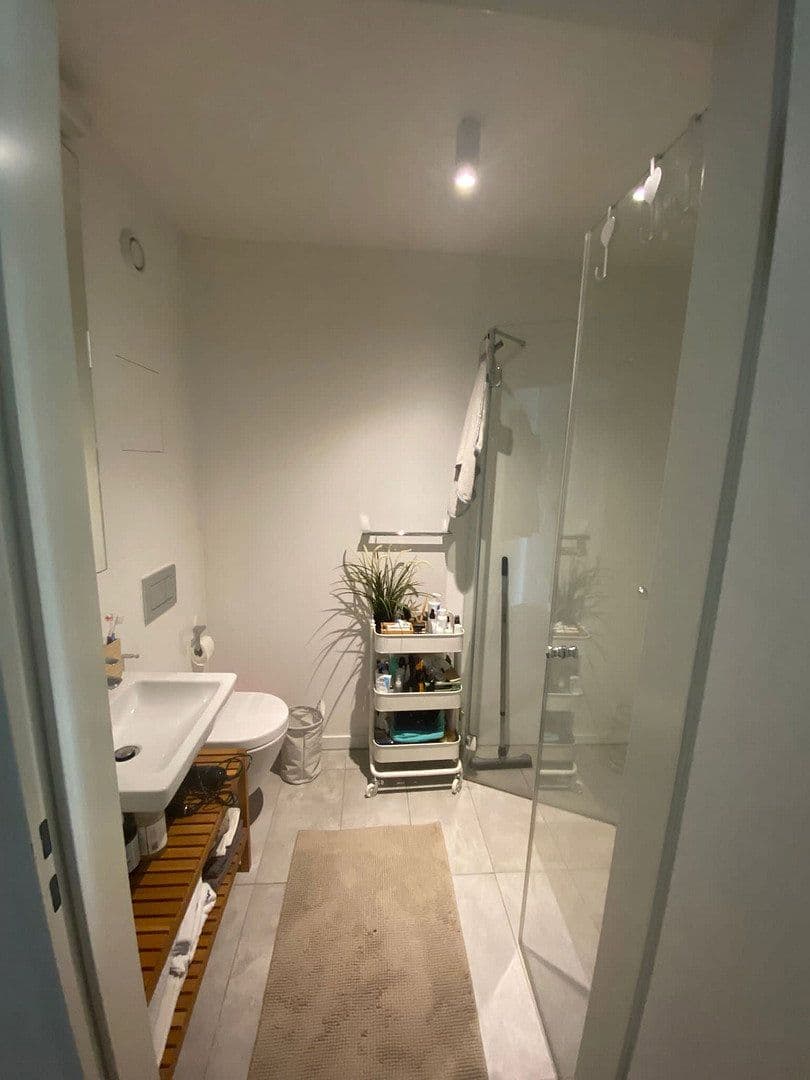 Pronájem bytu 1+1 17 m², München-Pasing, Bavorsko Pronájem bytu 1+1 17 m², München-Pasing, Bavorsko