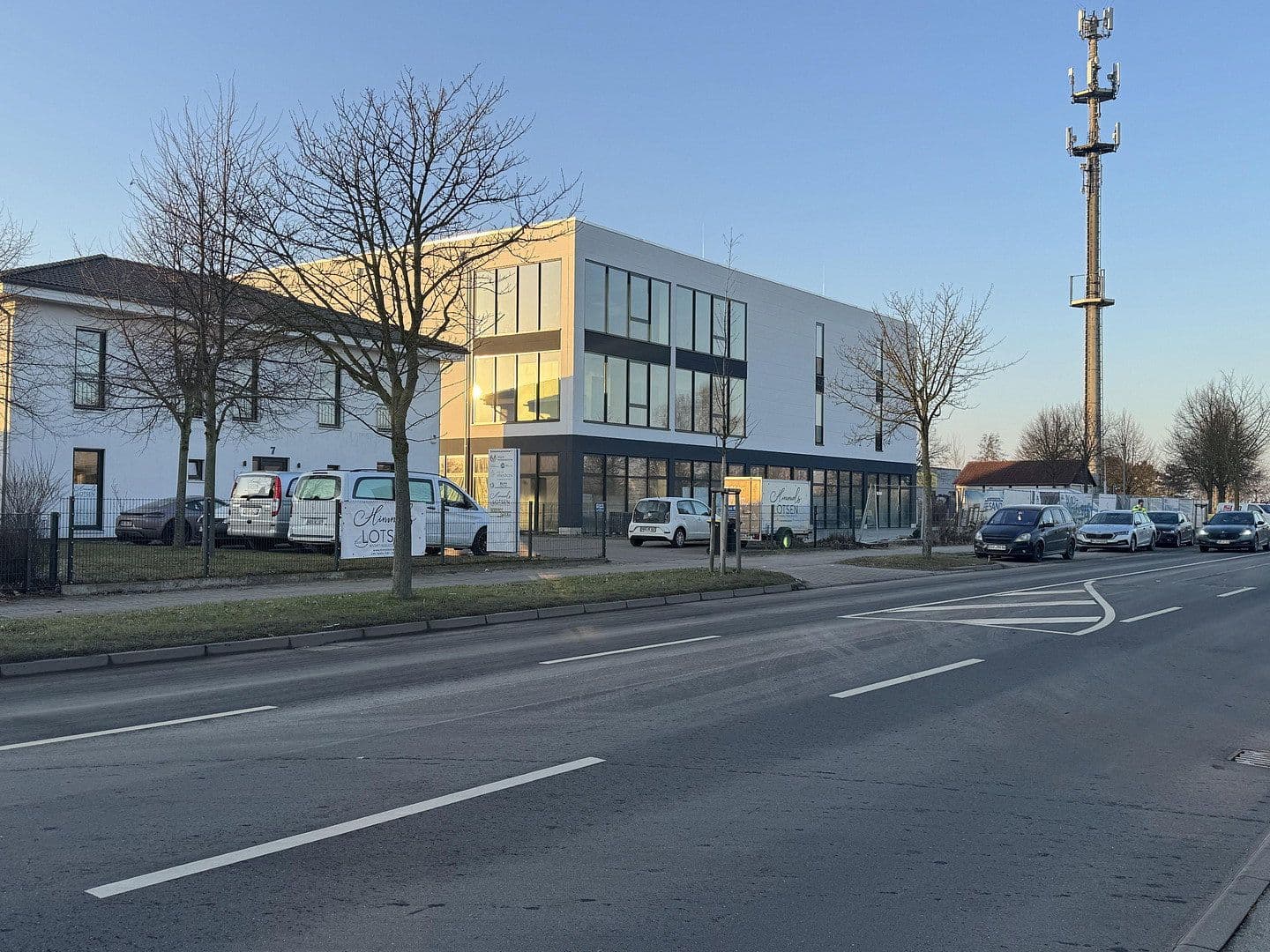 Pronájem nebytového prostoru 3.000 m², Rostock, Mecklenburg-Vorpommern Pronájem nebytového prostoru 3.000 m², Rostock, Mecklenburg-Vorpommern