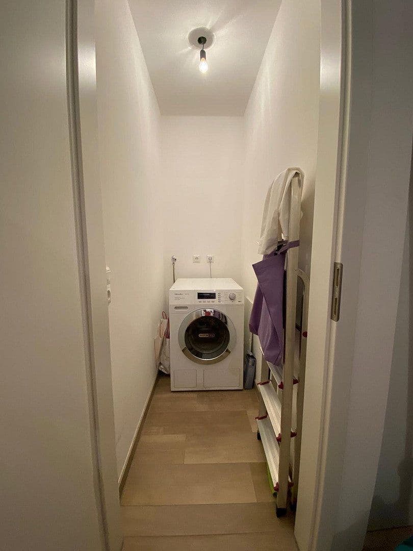Pronájem bytu 2+1 52 m², Luitpoldstr. 78, Landshut, Nikola, Bavorsko Pronájem bytu 2+1 52 m², Luitpoldstr. 78, Landshut, Nikola, Bavorsko