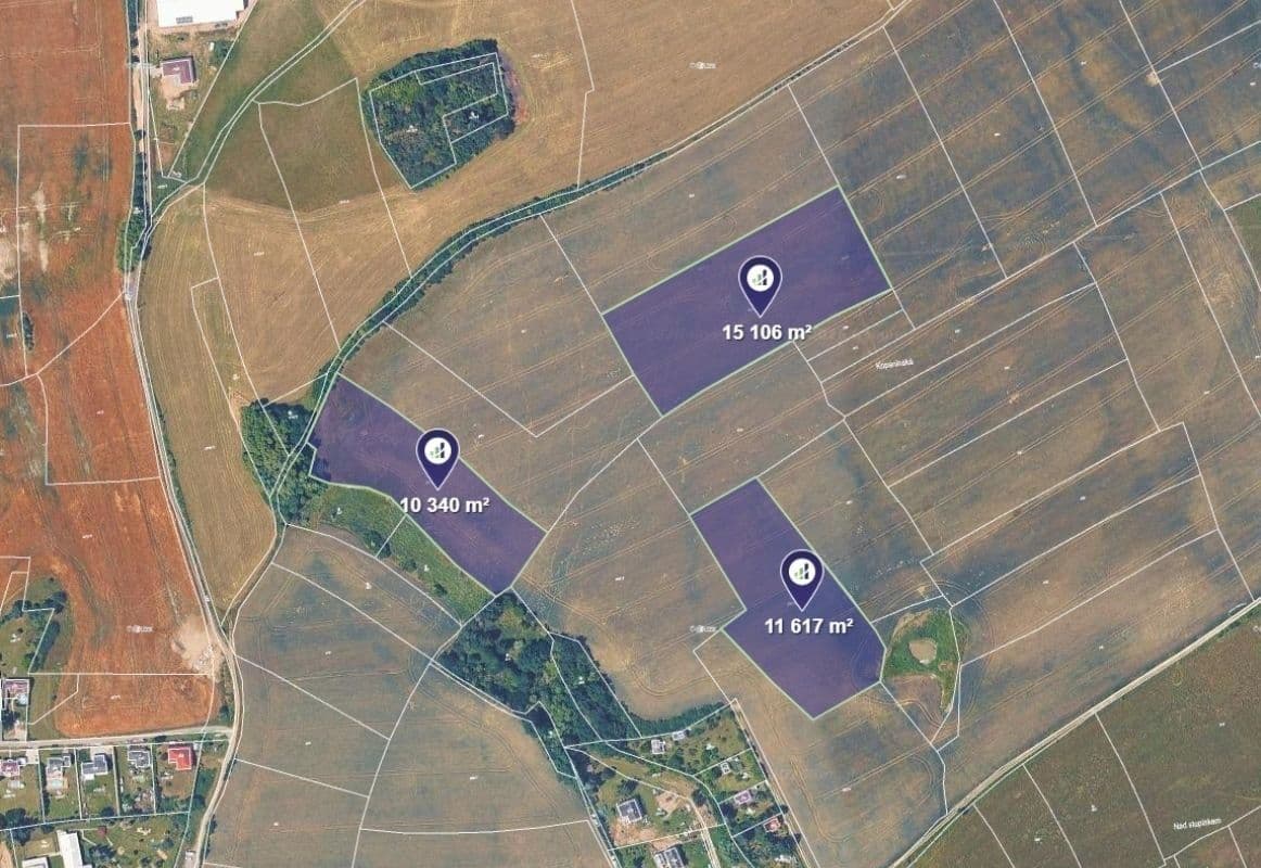 Prodej pozemku 37.063 m², Čisovice, Středočeský kraj Prodej pozemku 37.063 m², Čisovice, Středočeský kraj