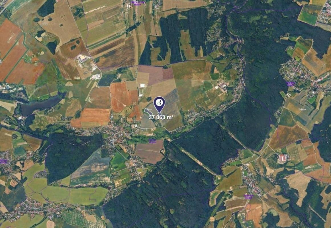 Prodej pozemku 37.063 m², Čisovice, Středočeský kraj Prodej pozemku 37.063 m², Čisovice, Středočeský kraj