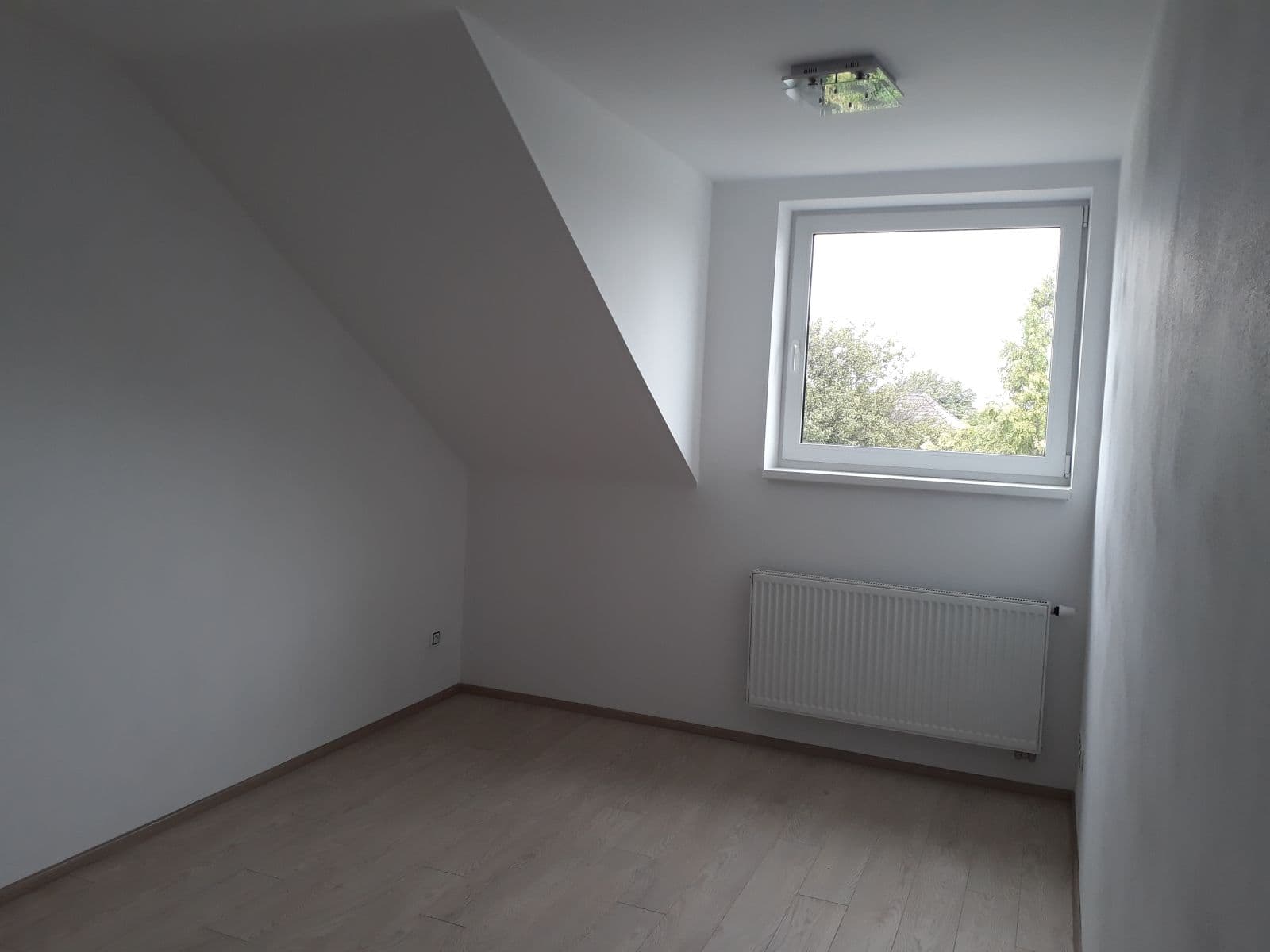 Prodej domu 134 m², pozemek 260 m², Jabloňová, Moravany, Jihomoravský kraj Prodej domu 134 m², pozemek 260 m², Jabloňová, Moravany, Jihomoravský kraj