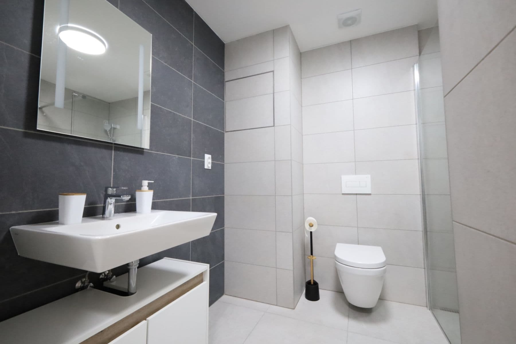 Pronájem bytu 1+kk 27 m², Spolková, Brno, Jihomoravský kraj Pronájem bytu 1+kk 27 m², Spolková, Brno, Jihomoravský kraj