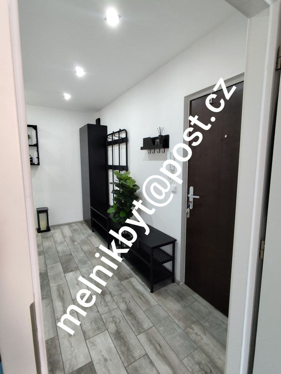 Prodej bytu 3+1 62 m², Kosmonautů, Mělník, Středočeský kraj Prodej bytu 3+1 62 m², Kosmonautů, Mělník, Středočeský kraj