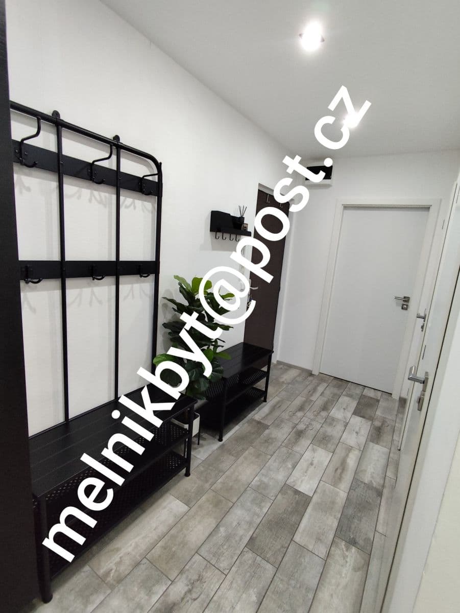 Prodej bytu 3+1 62 m², Kosmonautů, Mělník, Středočeský kraj Prodej bytu 3+1 62 m², Kosmonautů, Mělník, Středočeský kraj