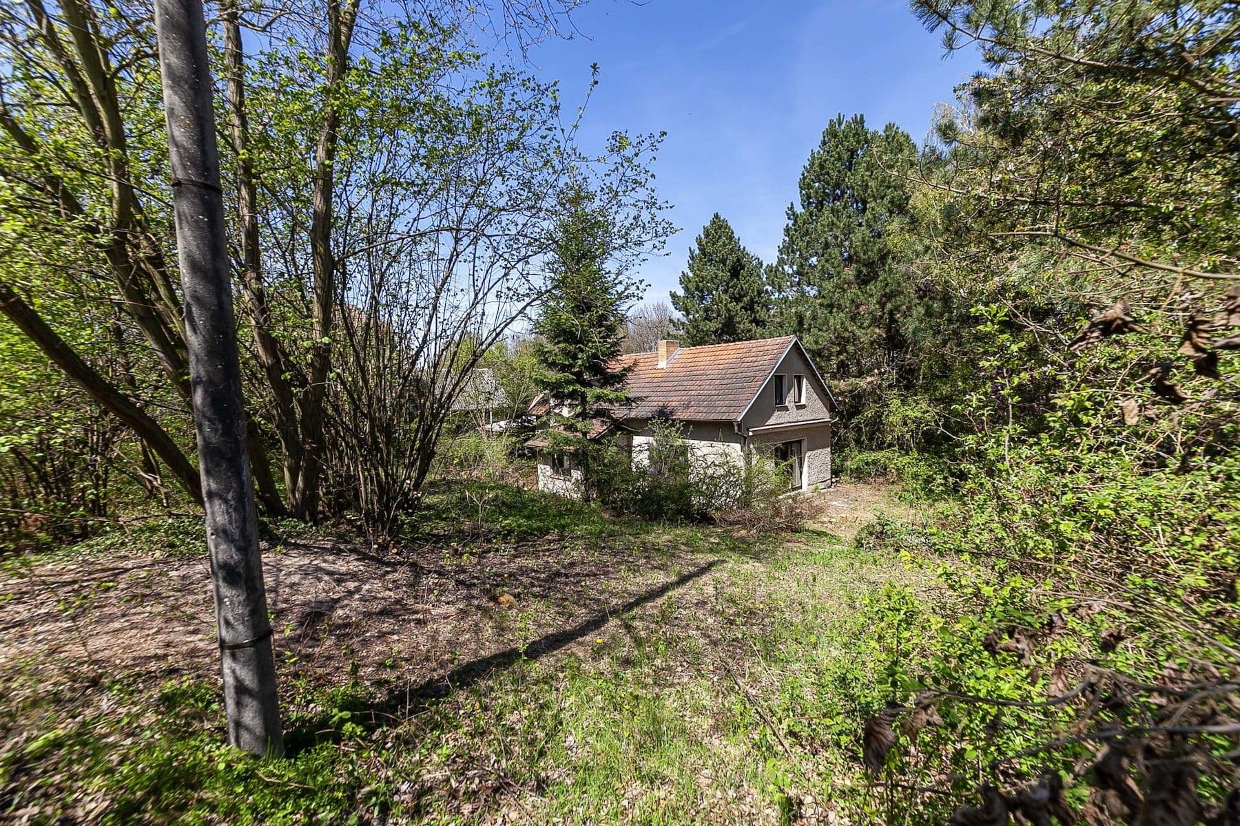 Prodej chaty, chalupy 130 m², pozemek 2.003 m², Skvrňov, Středočeský kraj Prodej chaty, chalupy 130 m², pozemek 2.003 m², Skvrňov, Středočeský kraj