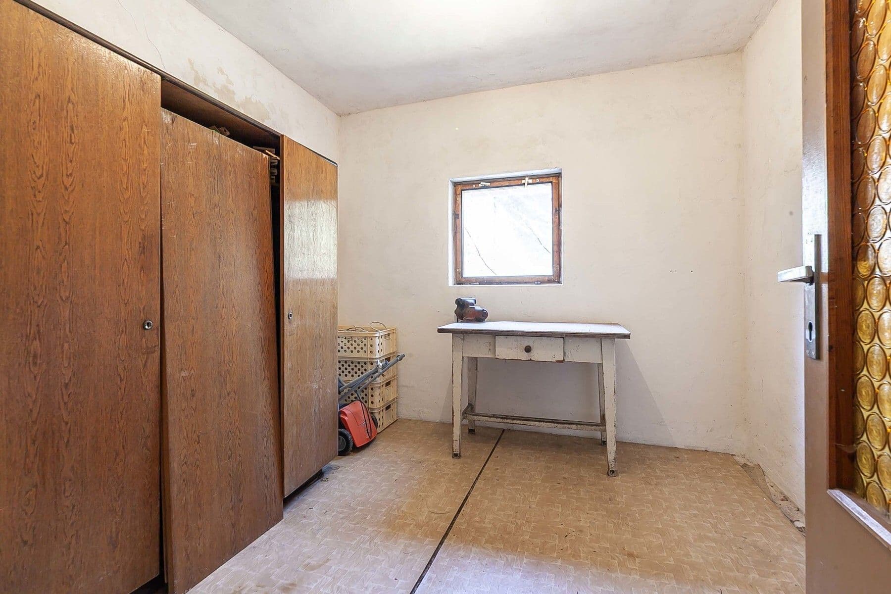 Prodej chaty, chalupy 130 m², pozemek 2.003 m², Skvrňov, Středočeský kraj Prodej chaty, chalupy 130 m², pozemek 2.003 m², Skvrňov, Středočeský kraj