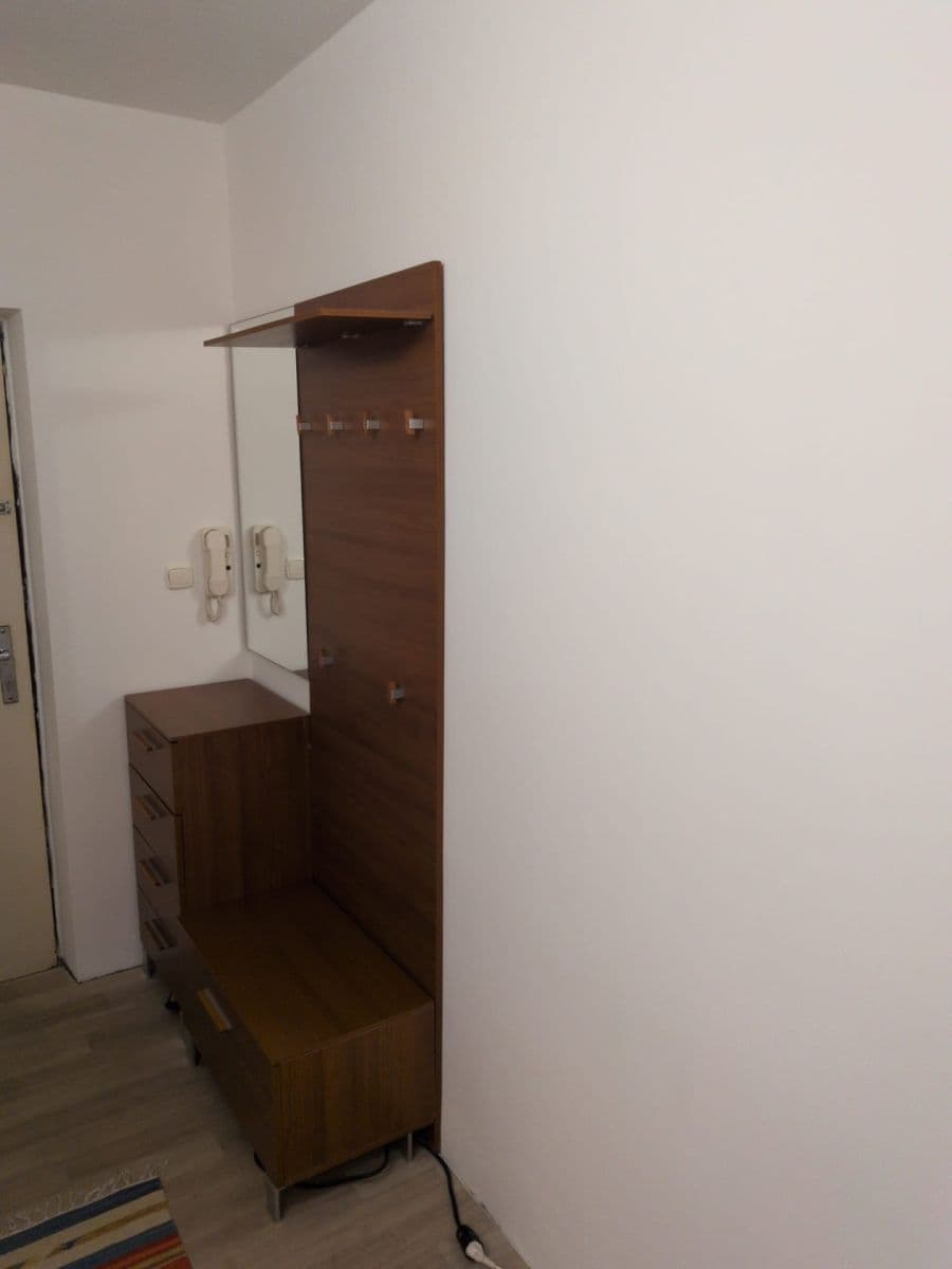 Prodej bytu 1+1 36 m², 29. dubna, Ostrava, Moravskoslezský kraj Prodej bytu 1+1 36 m², 29. dubna, Ostrava, Moravskoslezský kraj