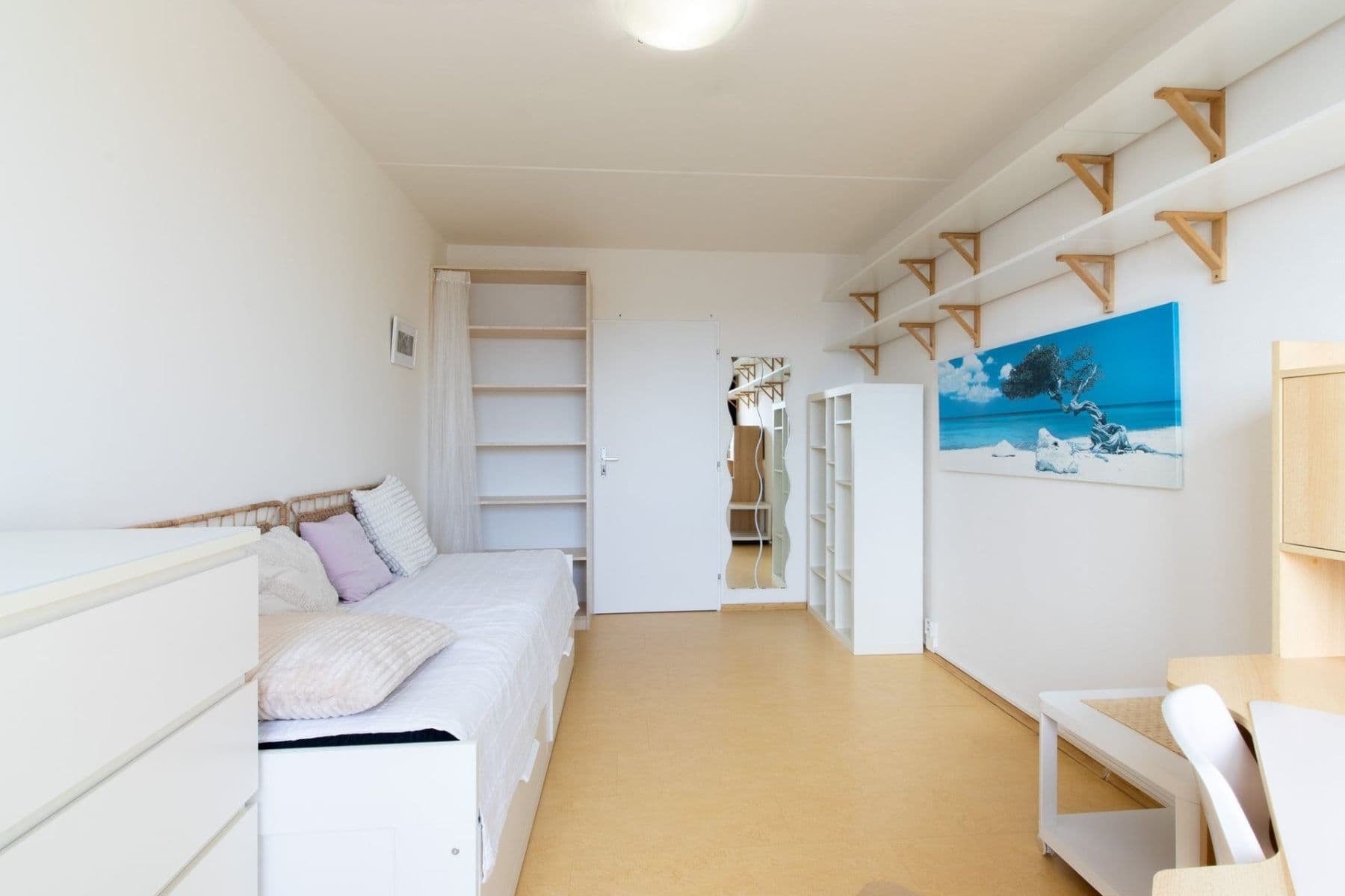 Pronájem bytu 2+kk 39 m², Bryksova, Praha, Praha Pronájem bytu 2+kk 39 m², Bryksova, Praha, Praha