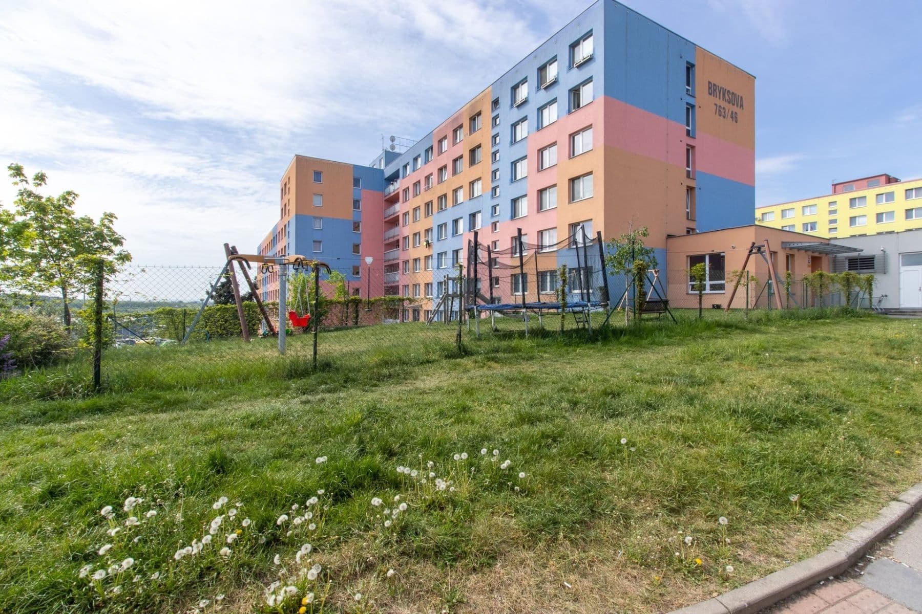 Pronájem bytu 2+kk 39 m², Bryksova, Praha, Praha Pronájem bytu 2+kk 39 m², Bryksova, Praha, Praha