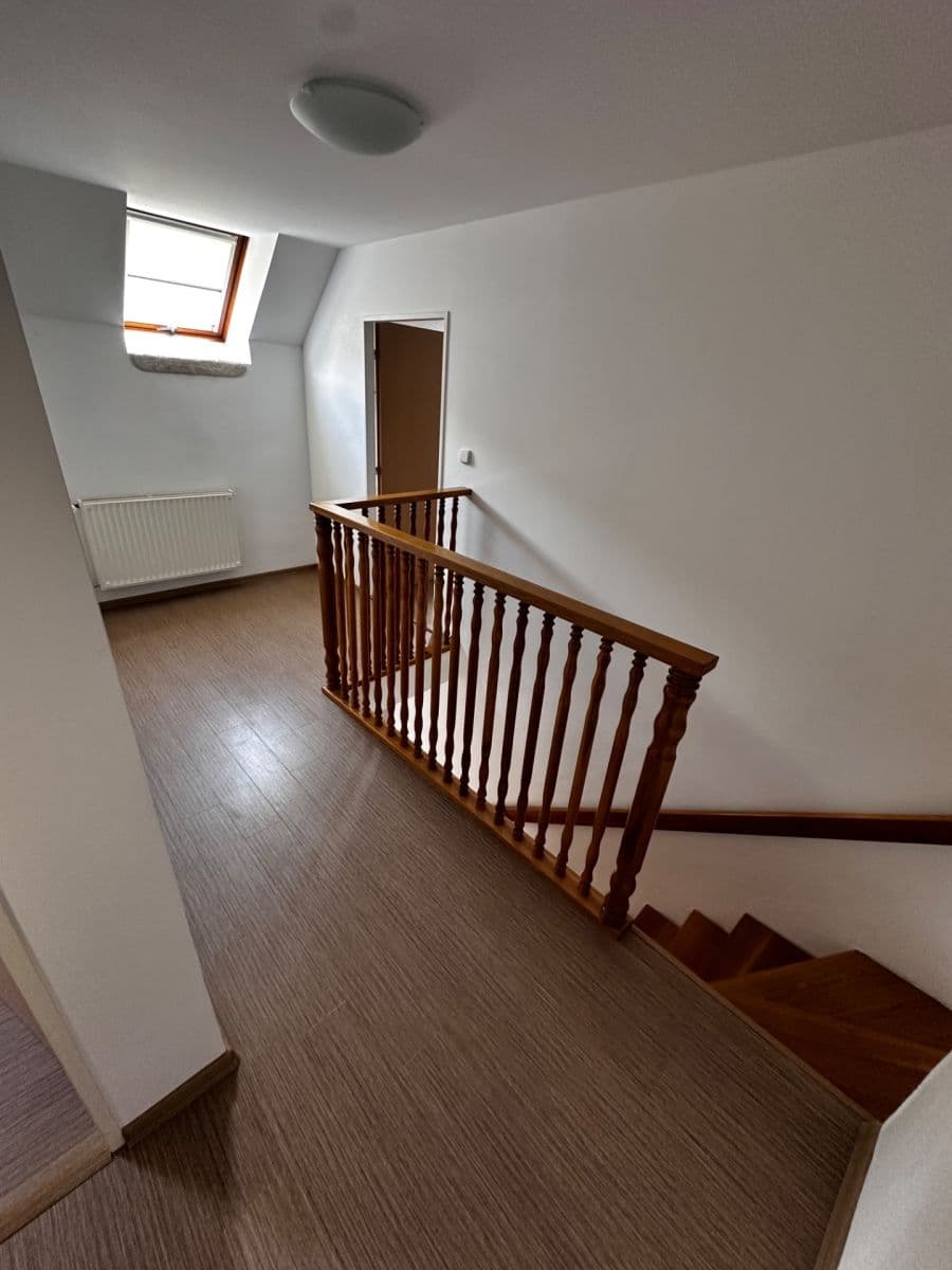 Pronájem domu 140 m², pozemek 160 m², Pištín, Jihočeský kraj Pronájem domu 140 m², pozemek 160 m², Pištín, Jihočeský kraj