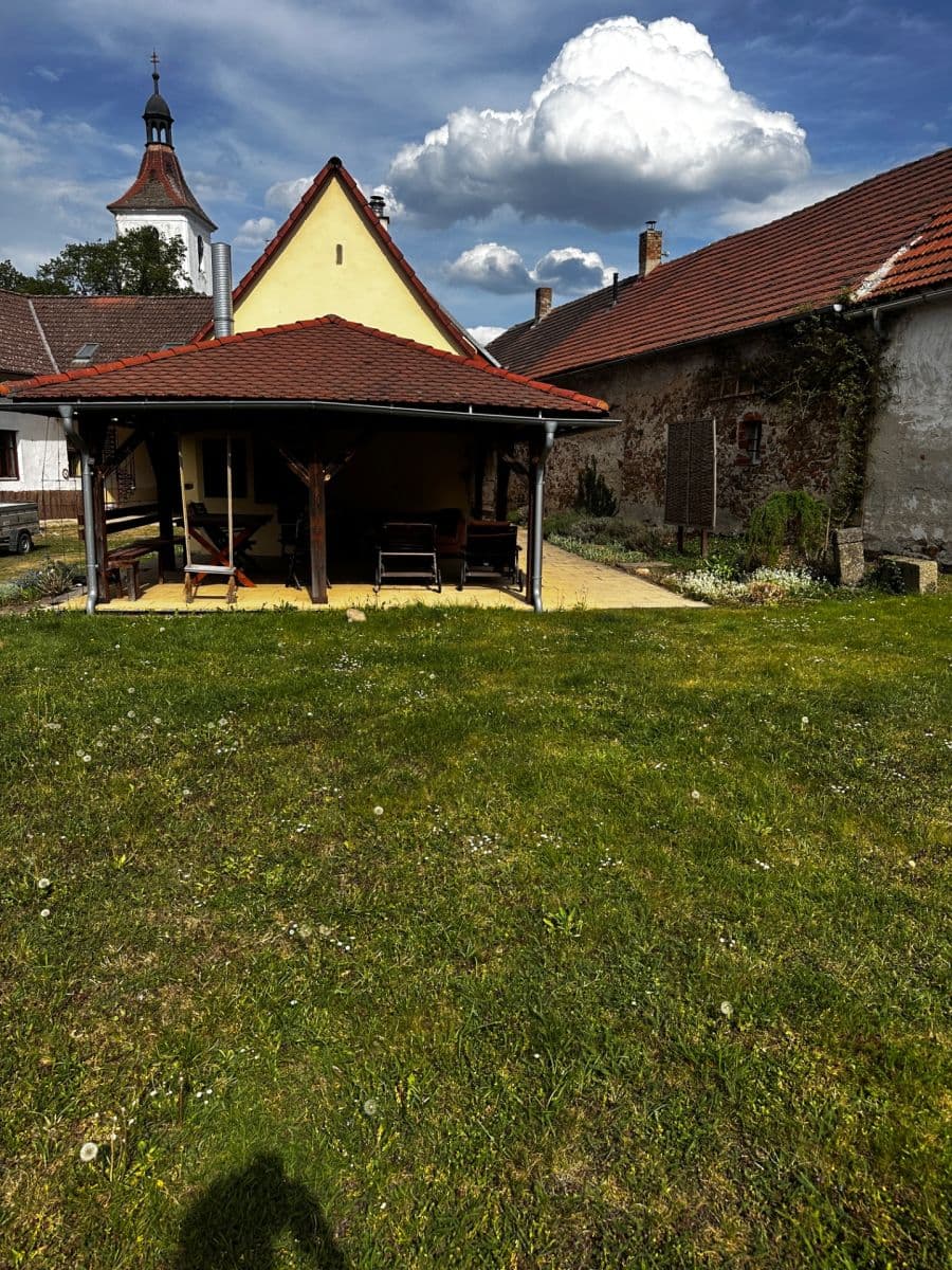 Pronájem domu 140 m², pozemek 160 m², Pištín, Jihočeský kraj Pronájem domu 140 m², pozemek 160 m², Pištín, Jihočeský kraj