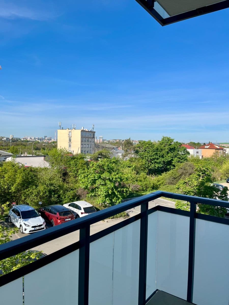 Pronájem bytu 1+kk 33 m², Strančická, Praha, Praha Pronájem bytu 1+kk 33 m², Strančická, Praha, Praha