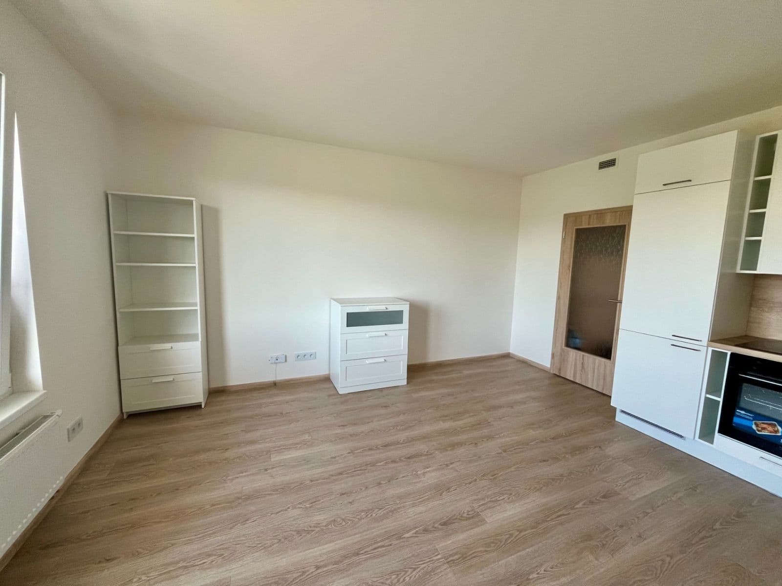 Pronájem bytu 1+kk 33 m², Strančická, Praha, Praha Pronájem bytu 1+kk 33 m², Strančická, Praha, Praha