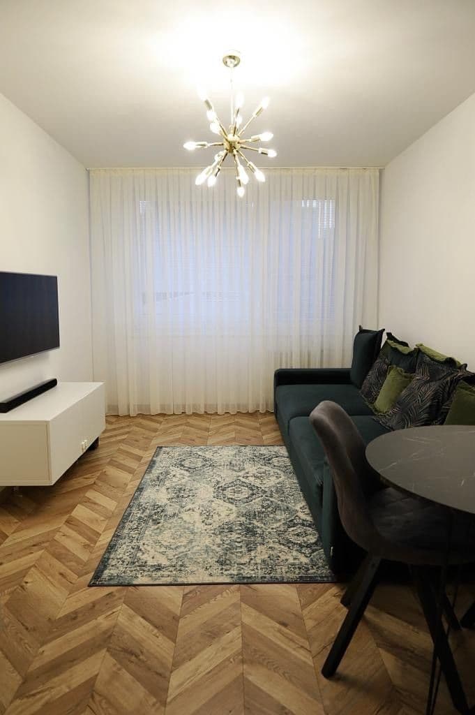 Pronájem bytu 2+kk 47 m², Kurzova, Praha, Praha Pronájem bytu 2+kk 47 m², Kurzova, Praha, Praha