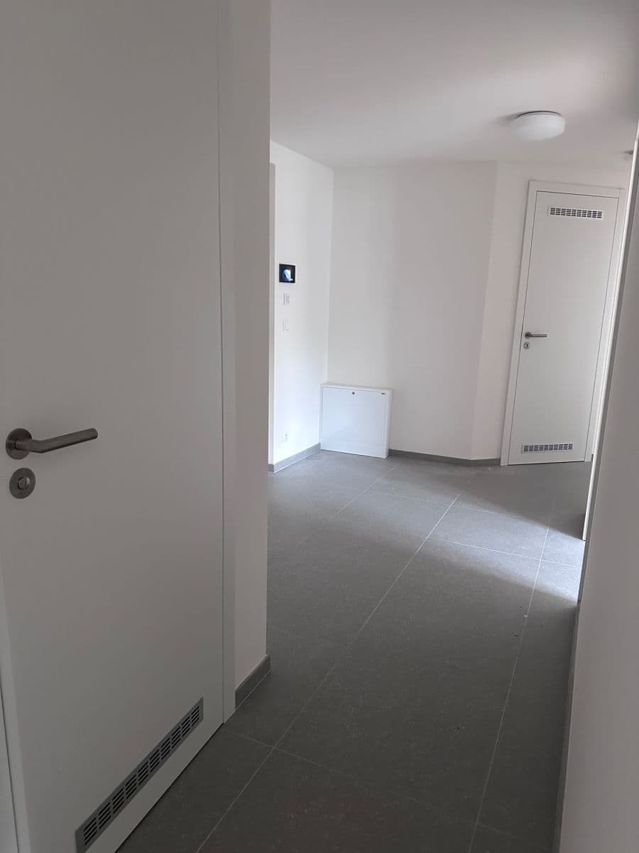 Pronájem bytu 3+kk 77 m², Kolmanova, Praha, Praha Pronájem bytu 3+kk 77 m², Kolmanova, Praha, Praha
