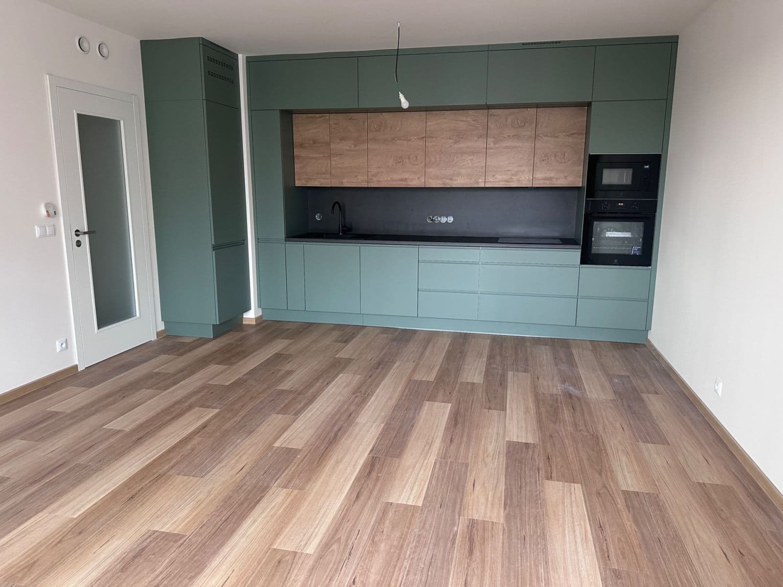 Pronájem bytu 3+kk 77 m², Kolmanova, Praha, Praha Pronájem bytu 3+kk 77 m², Kolmanova, Praha, Praha