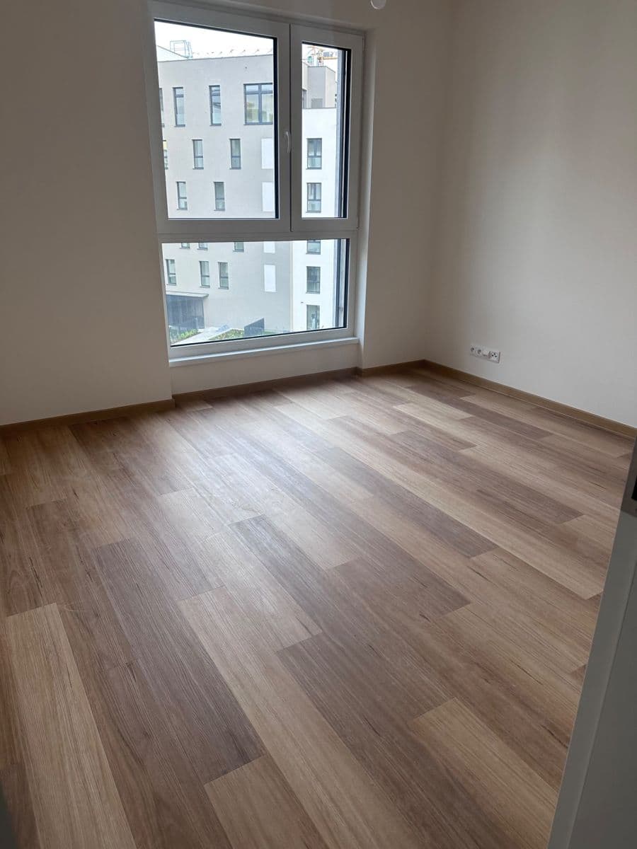 Pronájem bytu 3+kk 77 m², Kolmanova, Praha, Praha Pronájem bytu 3+kk 77 m², Kolmanova, Praha, Praha