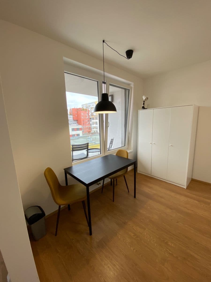 Pronájem bytu 1+kk 34 m², Pod Harfou, Praha, Praha Pronájem bytu 1+kk 34 m², Pod Harfou, Praha, Praha
