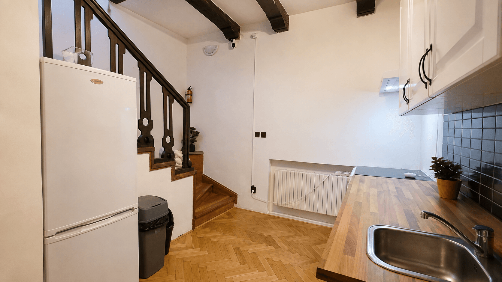 Pronájem bytu 38 m², Filmařská, Praha, Praha Pronájem bytu 38 m², Filmařská, Praha, Praha