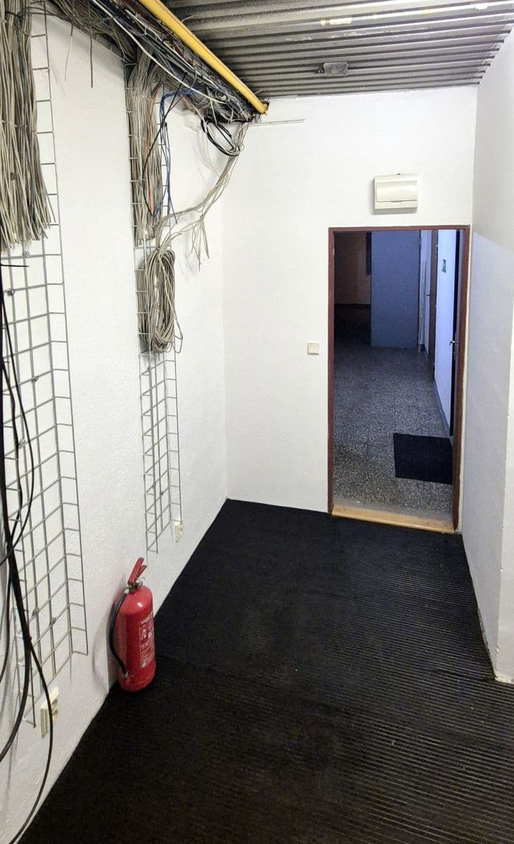 Prodej nebytového prostoru 12 m², Olštýnská, Praha, Praha Prodej nebytového prostoru 12 m², Olštýnská, Praha, Praha
