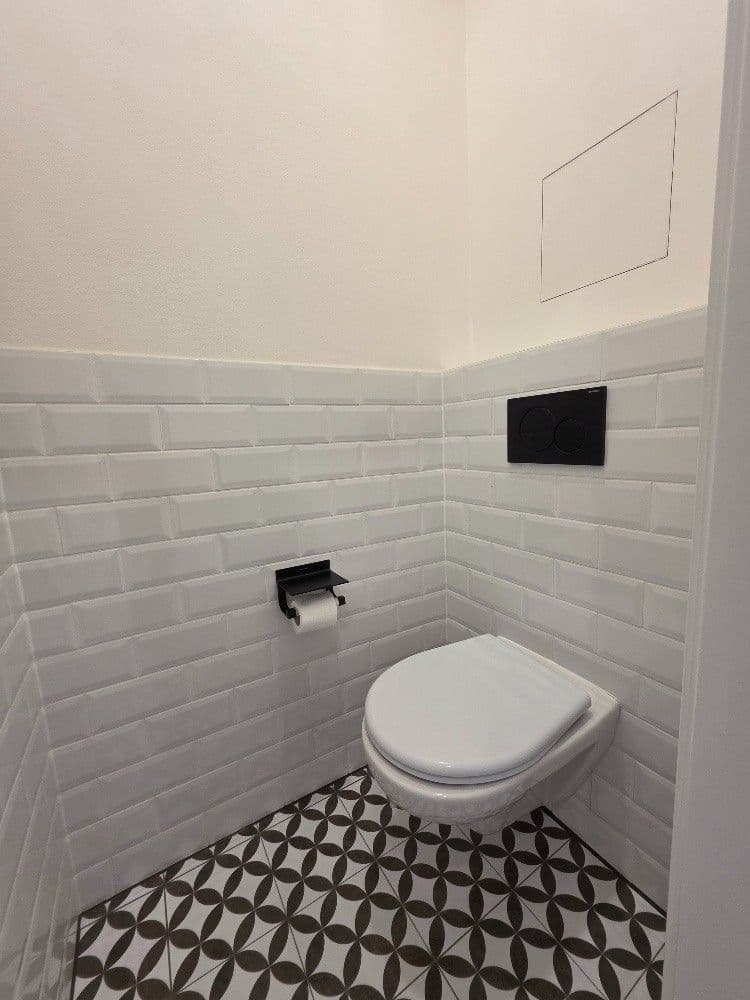 Prodej bytu 2+kk 52 m², Kubánské náměstí, Praha, Praha Prodej bytu 2+kk 52 m², Kubánské náměstí, Praha, Praha