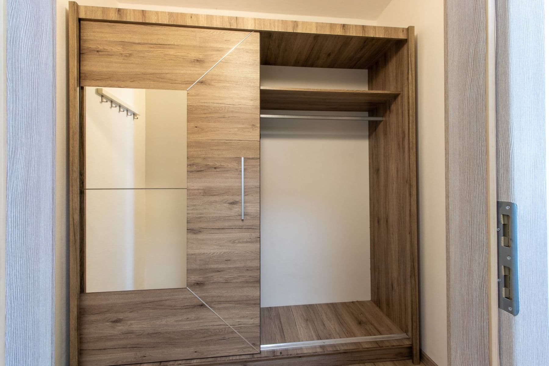 Pronájem bytu 2+kk 54 m², Chotěšovská, Praha, Praha Pronájem bytu 2+kk 54 m², Chotěšovská, Praha, Praha