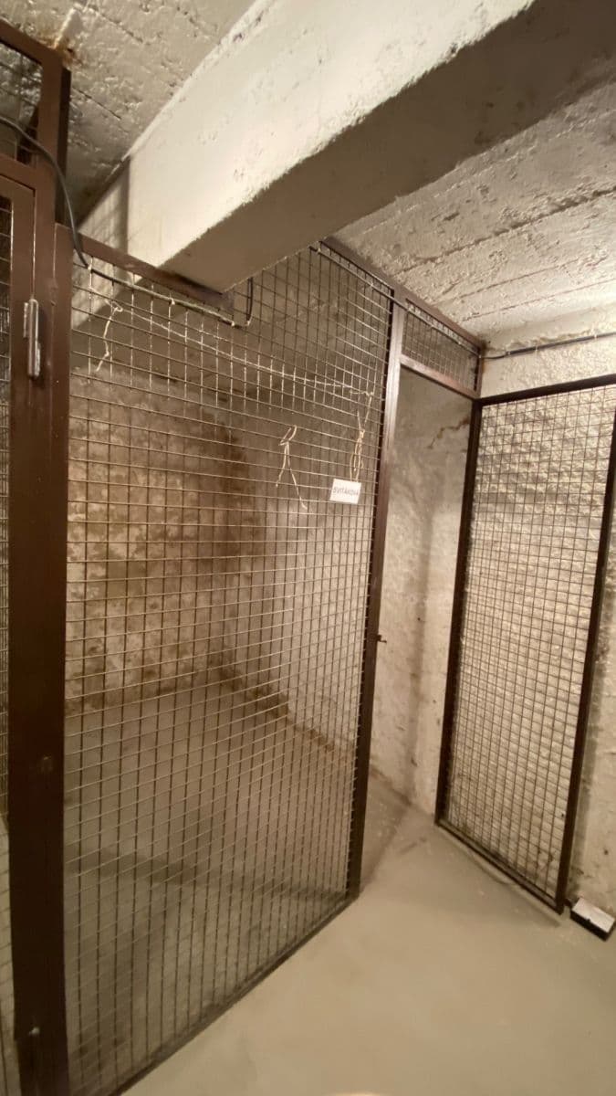 Pronájem bytu 2+kk 50 m², Komunardů, Praha, Praha Pronájem bytu 2+kk 50 m², Komunardů, Praha, Praha