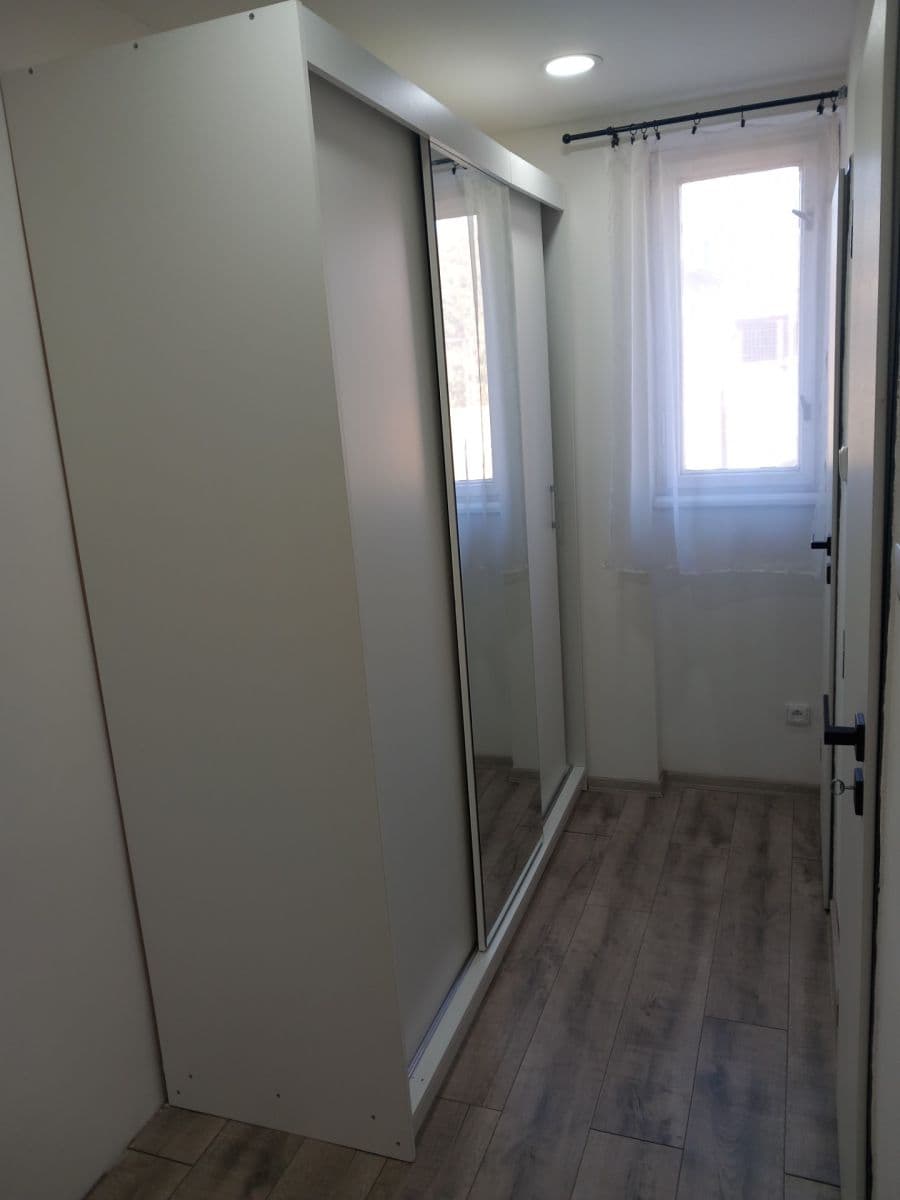 Pronájem bytu 2+1 60 m², Obránců míru, Březnice, Středočeský kraj Pronájem bytu 2+1 60 m², Obránců míru, Březnice, Středočeský kraj