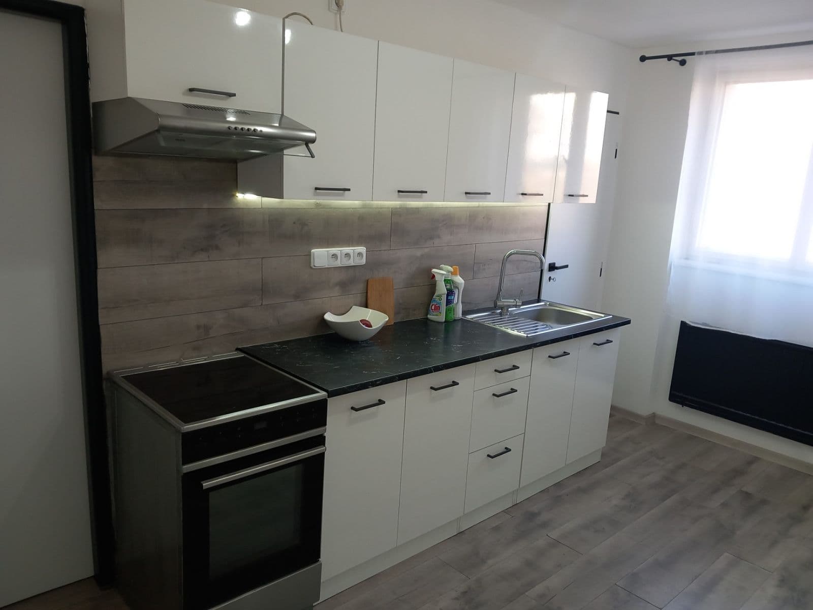 Pronájem bytu 2+1 60 m², Obránců míru, Březnice, Středočeský kraj Pronájem bytu 2+1 60 m², Obránců míru, Březnice, Středočeský kraj