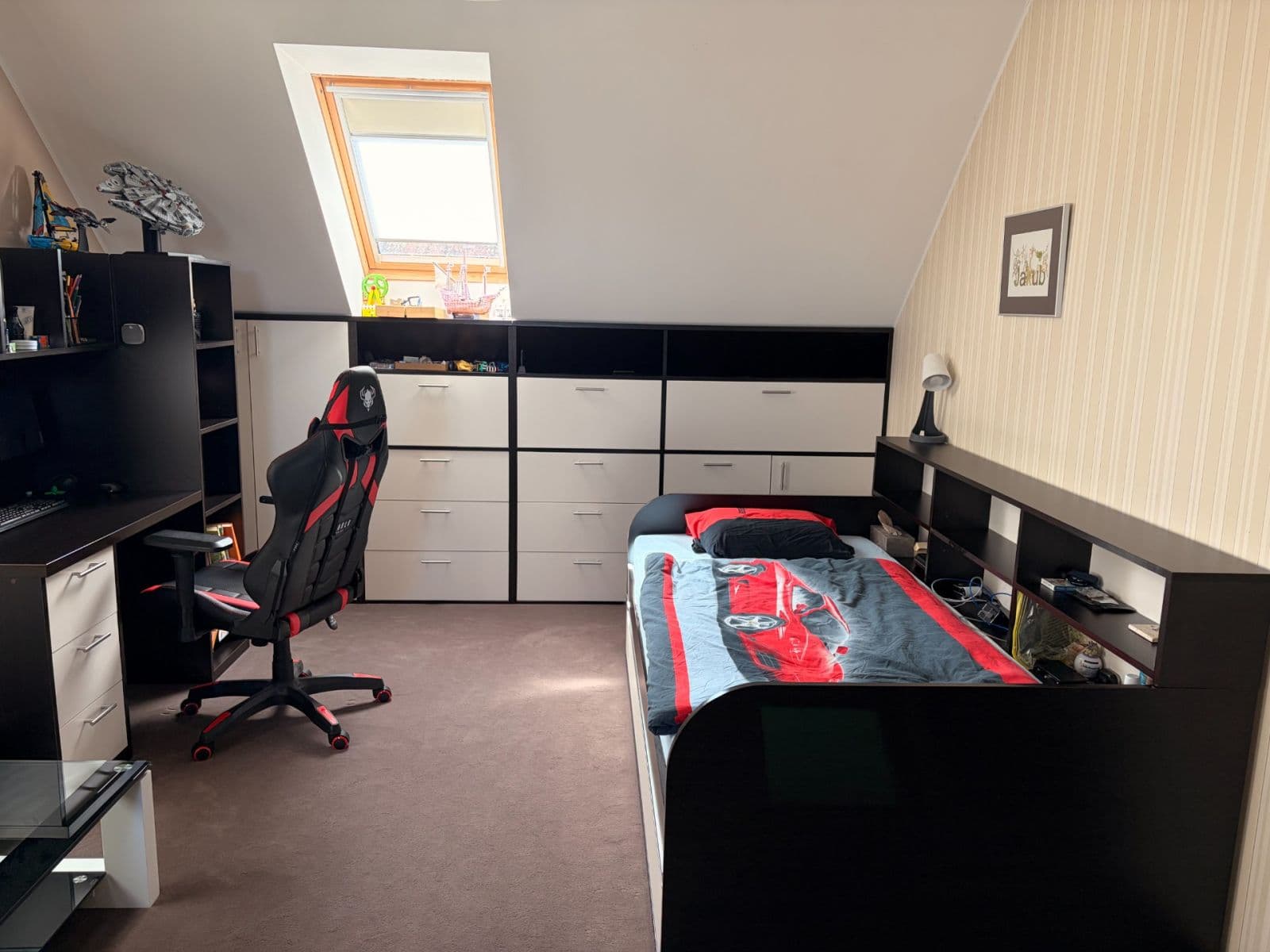 Pronájem domu 300 m², pozemek 1.400 m², Pod Ovčínem, Praha, Praha Pronájem domu 300 m², pozemek 1.400 m², Pod Ovčínem, Praha, Praha