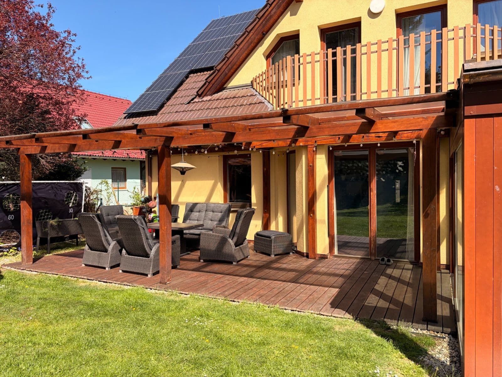 Pronájem domu 300 m², pozemek 1.400 m², Pod Ovčínem, Praha, Praha Pronájem domu 300 m², pozemek 1.400 m², Pod Ovčínem, Praha, Praha