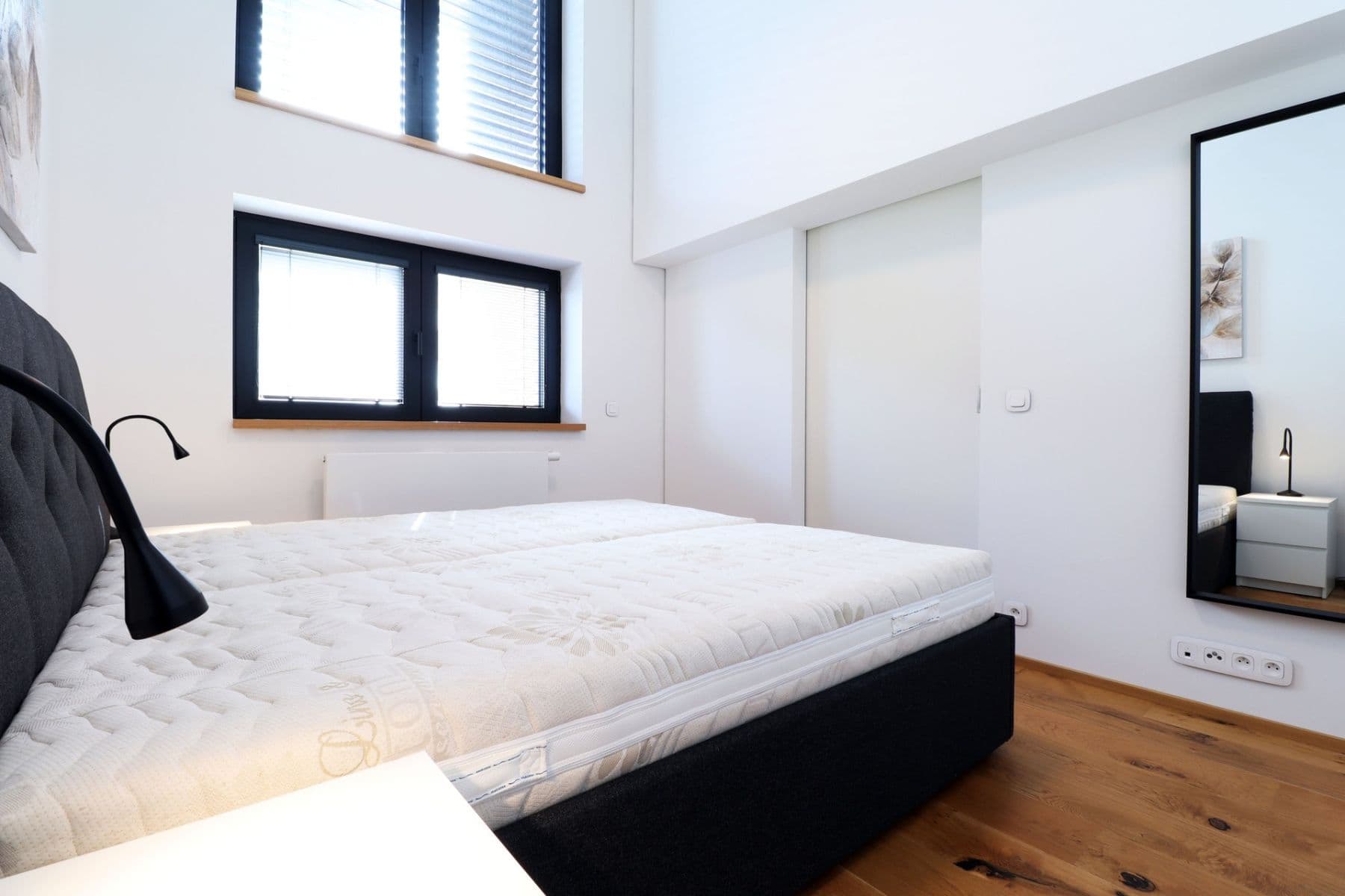 Pronájem bytu 2+kk 55 m², Naskové, Praha, Praha Pronájem bytu 2+kk 55 m², Naskové, Praha, Praha