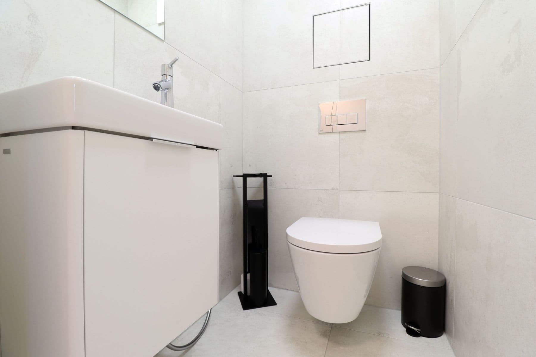 Pronájem bytu 2+kk 55 m², Naskové, Praha, Praha Pronájem bytu 2+kk 55 m², Naskové, Praha, Praha