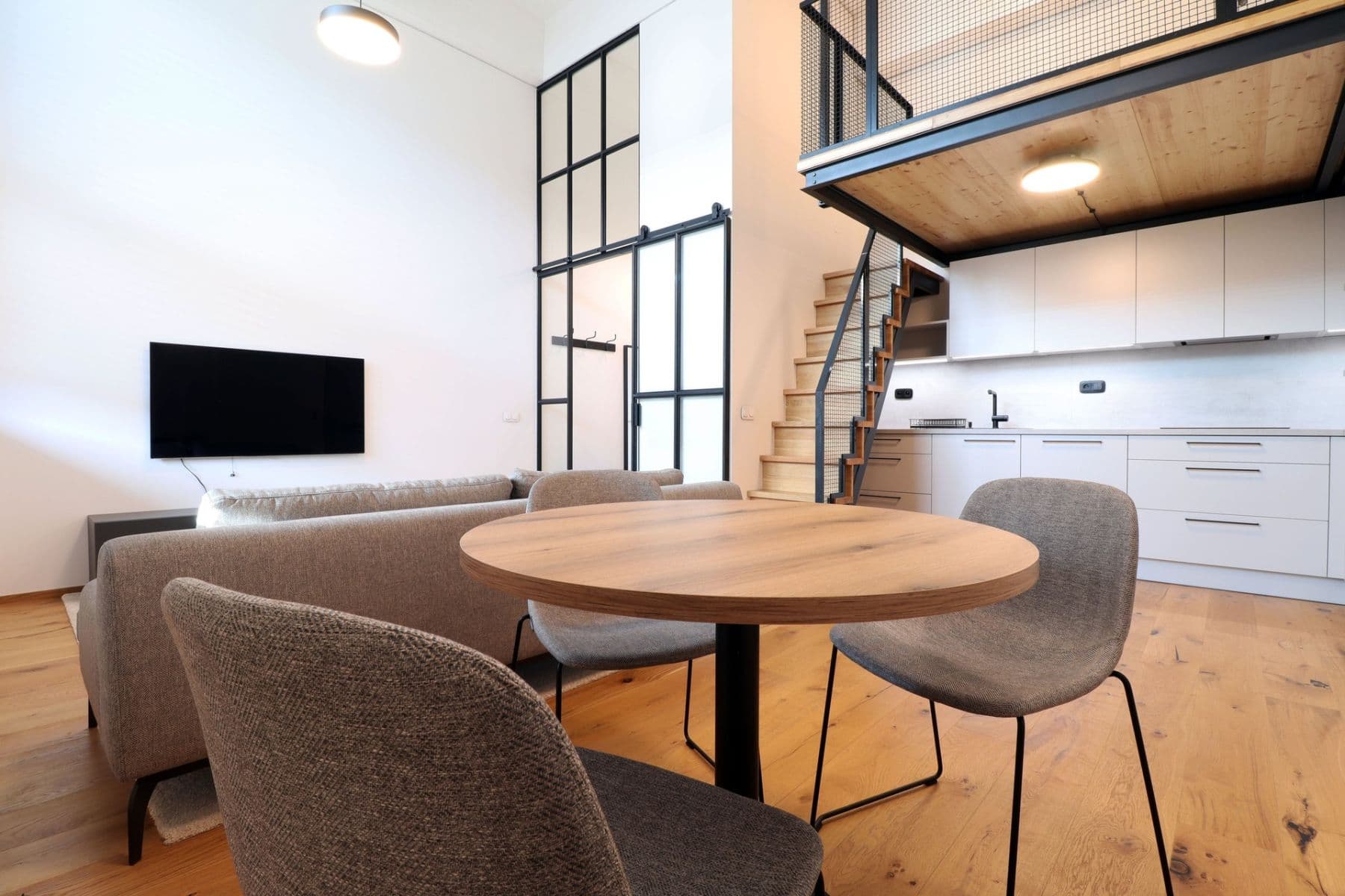 Pronájem bytu 2+kk 55 m², Naskové, Praha, Praha Pronájem bytu 2+kk 55 m², Naskové, Praha, Praha